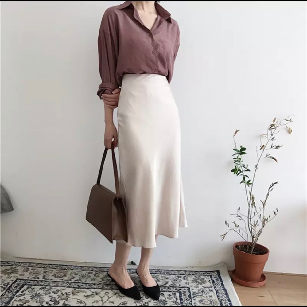 Ivory satin midi skirt